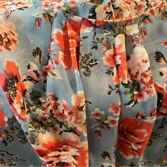 Junior Misses Forever XXI Aqua Coral Floral Sheer Top Size M - Picture 10 of 10